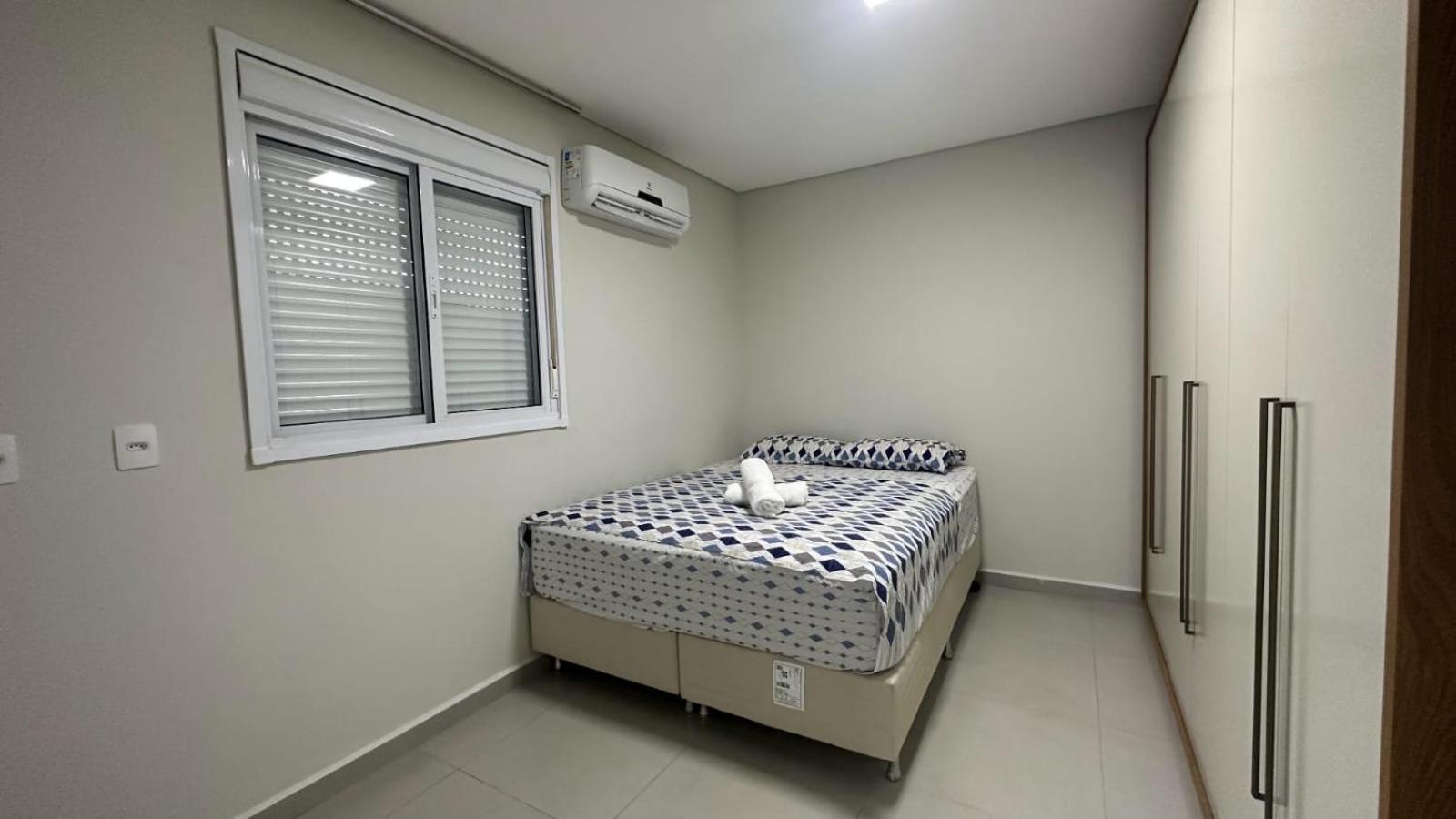 Amplo De Cobertura Proximo A Apartment