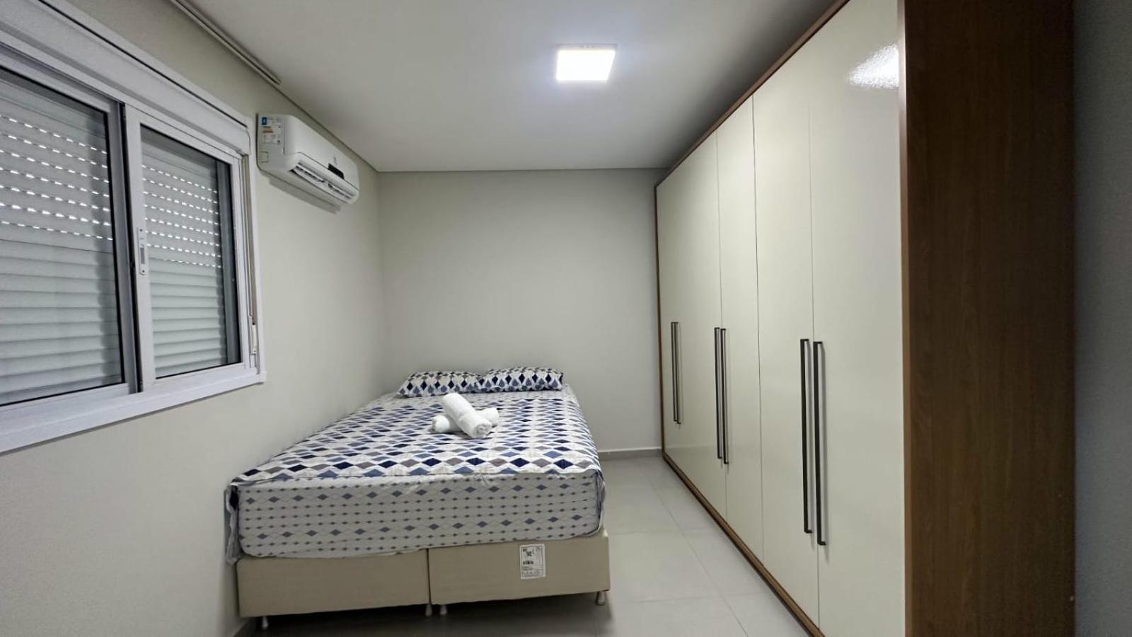 Amplo De Cobertura Proximo A Apartment