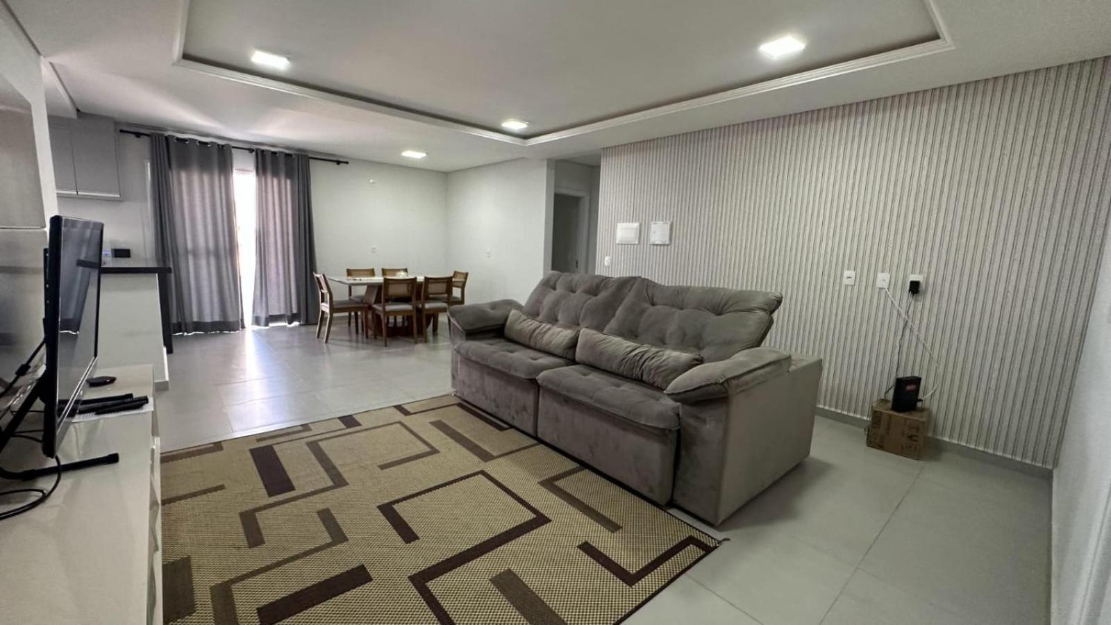 Apartment Amplo De Cobertura Proximo A Florianopolis